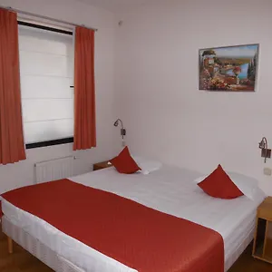Appartement Rooms&apartments Housingbrussels Brussel