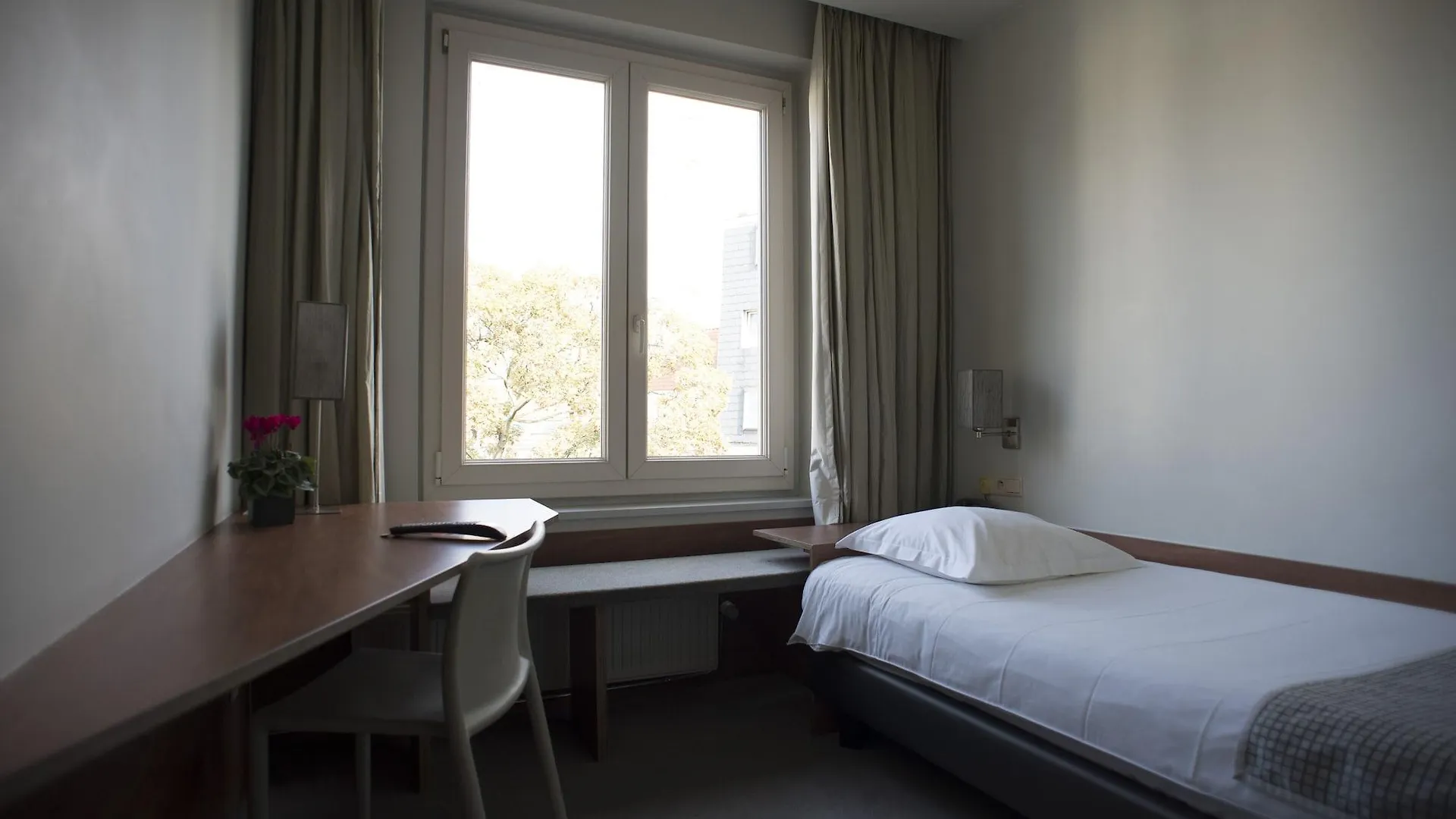 ***  Hotel Du Congres Bruxelles Belgien